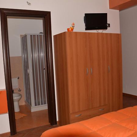 A Due Passi Dal Mare Bed & Breakfast Capo dʼOrlando Dış mekan fotoğraf